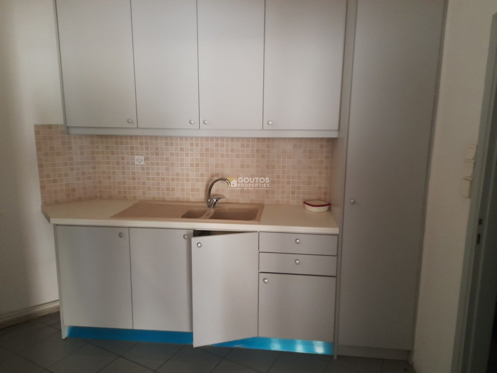 Κατάστημα 228 τ.μ. πρός πώληση, Αθήνα - Κέντρο, Εξάρχεια - Νεάπολη
