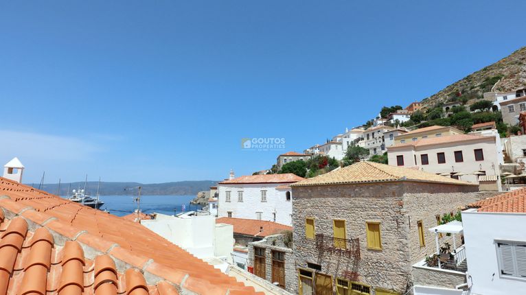 Detached home 190 sqm for sale, Argosaronikos Islands, Hydra