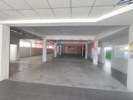 Business bulding 2.850sqm for sale-Metamorfosi