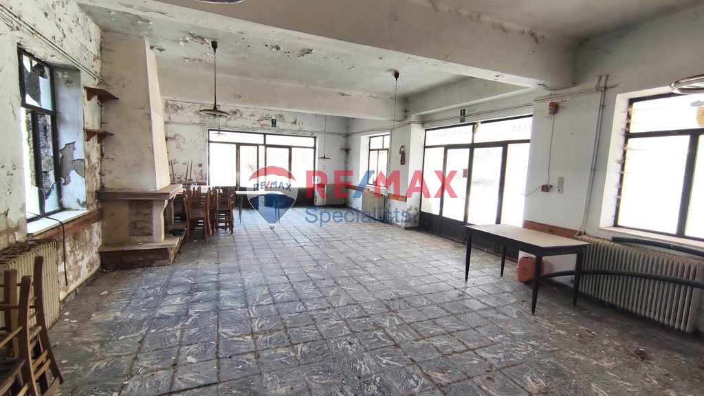 Επιχειρηματικό κτίριο 276 τ.μ. προς πώληση, Ομαλός