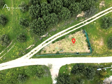 Land plot 176 sqm for sale
