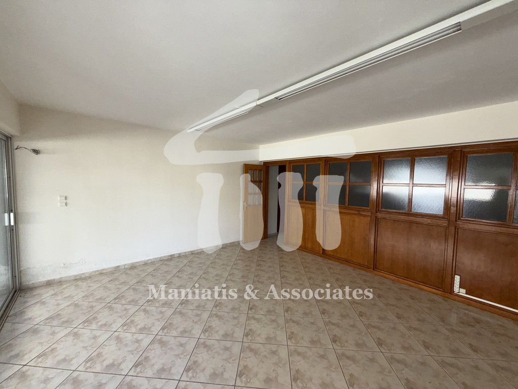 Office 140 sqm for rent, Piraeus, Port