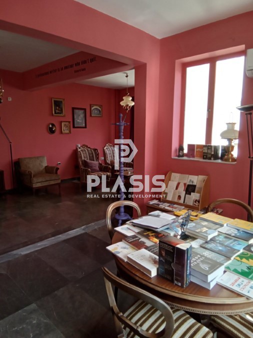 Γραφείο 200 τ.μ. προς πώληση, Εξάρχεια