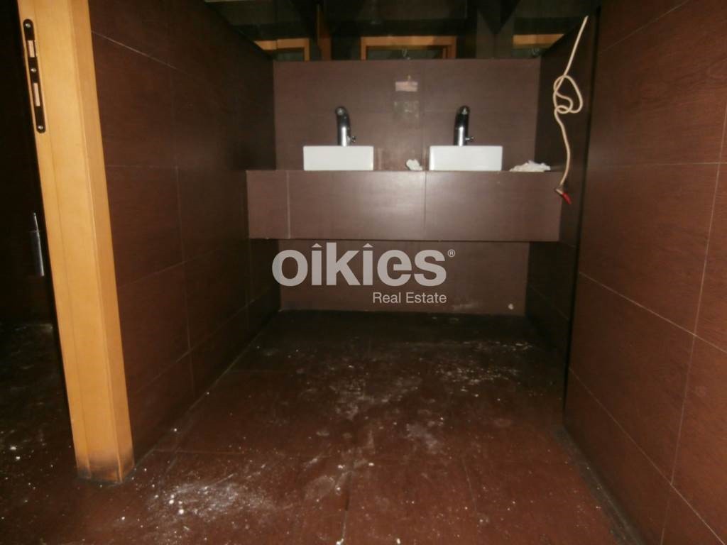 Κατάστημα 300 τ.μ. πρός ενοικίαση, Θεσσαλονίκη - Κέντρο, Κέντρο