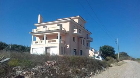 Μονοκατοικία 543τ.μ. για πώληση-Μαρκόπουλο