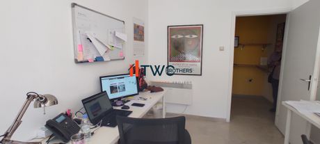 Office 45sqm for rent-Exarchia - Neapoli