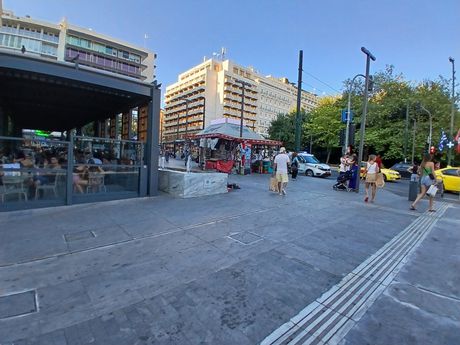 Κατάστημα 730τ.μ. για ενοικίαση-Κέντρο » Παλιά βουλή