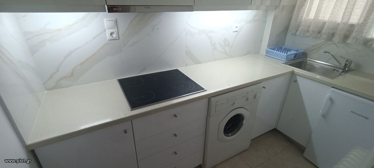 Studio / γκαρσονιέρα 30 τ.μ. για ενοικίαση, Αθήνα - Κέντρο, Παγκράτι