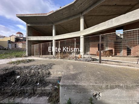 Κατάστημα 138τ.μ. για πώληση-Κερατέα » Κέντρο