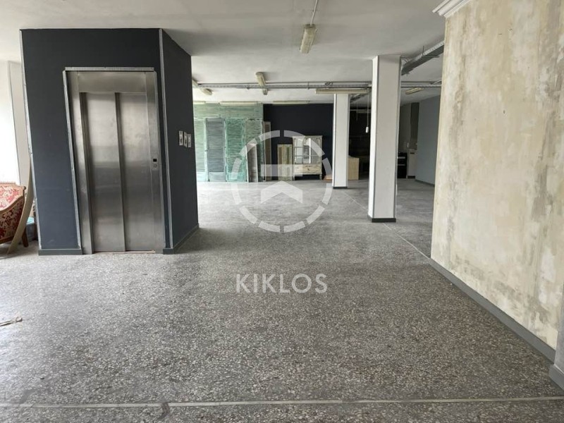Επιχειρηματικό κτίριο 1.050 τ.μ. πρός ενοικίαση, Αθήνα - Νότια Προάστια, Άλιμος
