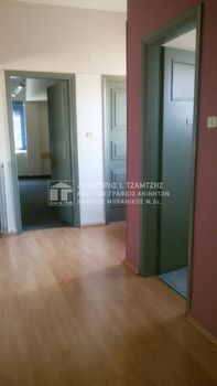 Office 75sqm for rent-Volos » Center