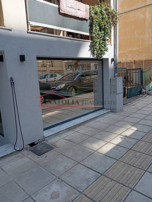 Κατάστημα 135 τ.μ. πρός πώληση, Θεσσαλονίκη - Κέντρο, Ανάληψη