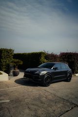 Porsche Cayenne 2019 E-Hybrid-thumb-4