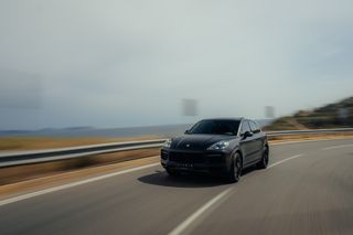 Porsche Cayenne 2019 E-Hybrid-thumb-13