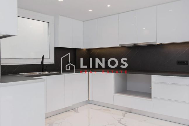 Detached home 459 sqm for rent, Athens - South, Vouliagmeni