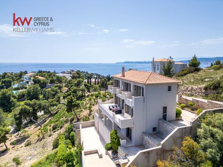 Villa 481,74sqm for sale-Kranidi