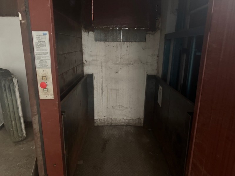 Αποθήκη 300 τ.μ. πρός ενοικίαση, Θεσσαλονίκη - Περιφ/Κοί Δήμοι, Μενεμένη
