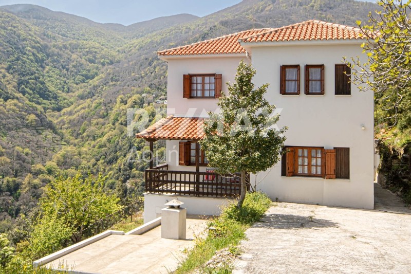 Μονοκατοικία 285 τ.μ. πρός πώληση, Μαγνησία, Μούρεσι