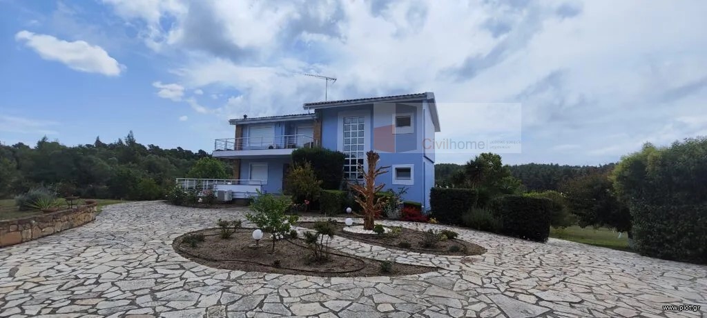 Βίλλα 350 τ.μ. πρός πώληση, Χαλκιδική, Κασσάνδρα