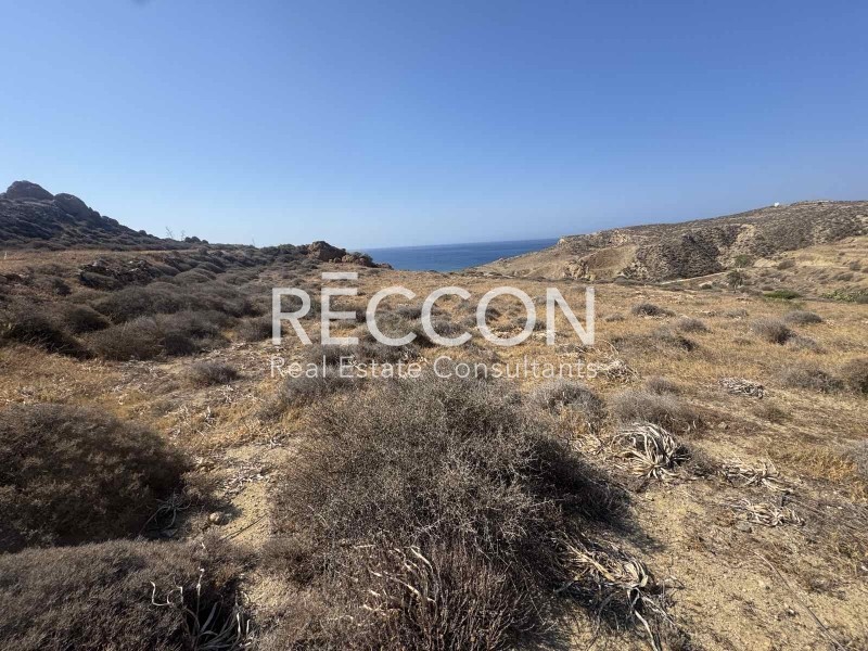 Αγροτεμάχια 4.650 τ.μ. πρός πώληση, Κυκλάδες, Ανάφη