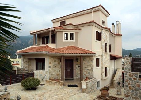 Μονοκατοικία 300 τ.μ. για πώληση