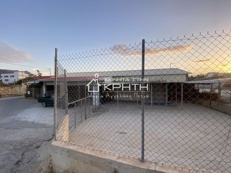 Store 300sqm for rent-Siteia