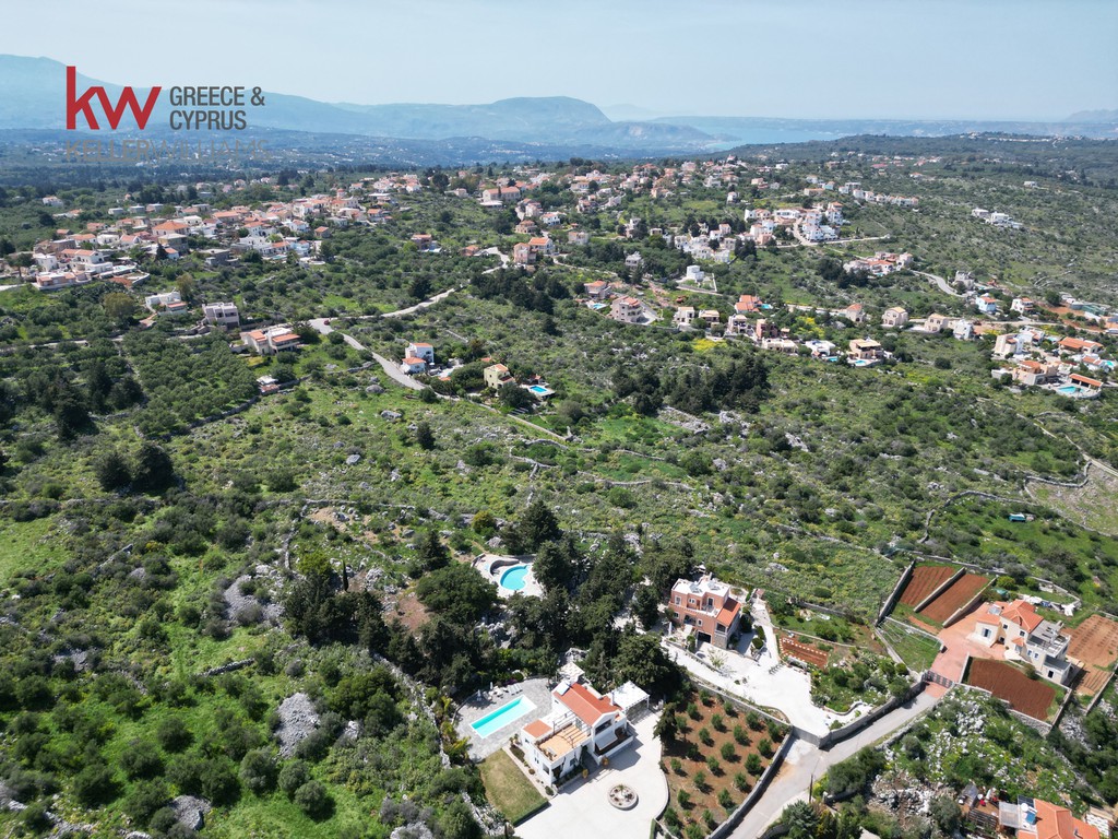 Οικόπεδο 11.840,60 τ.μ. προς πώληση, Κεφαλάς Βάμου