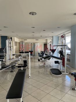 Business bulding 850sqm for rent-Iraklio