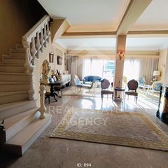Κτίριο 460 τ.μ. για πώληση
