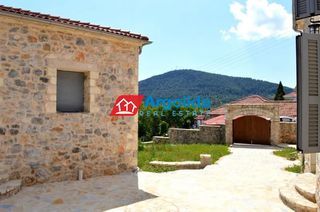 Μονοκατοικία 300 τ.μ. για πώληση, Αρκαδία, Λεβίδι-thumb-2