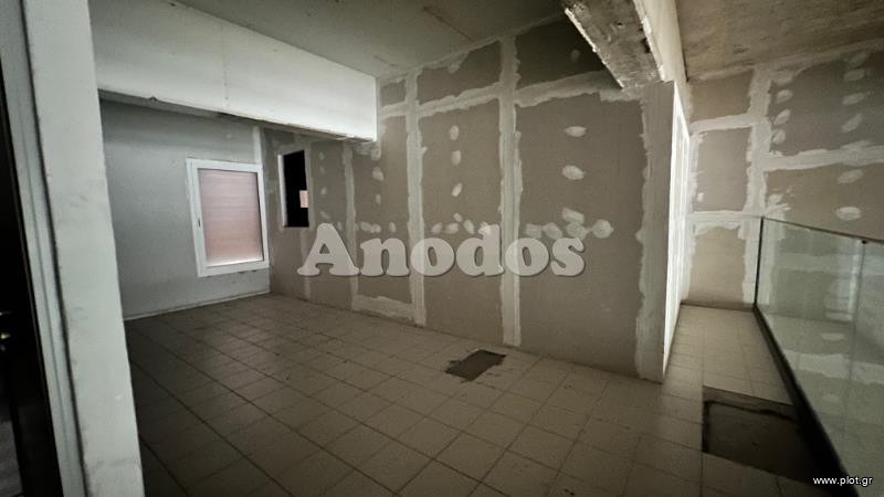 Κατάστημα 280 τ.μ. προς ενοικίαση, Κολωνός