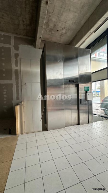 Κατάστημα 280 τ.μ. προς ενοικίαση, Κολωνός
