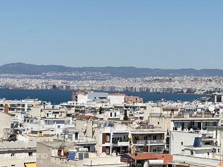 Μεζονέτα 170τ.μ. για πώληση-Καλαμαριά » Κέντρο
