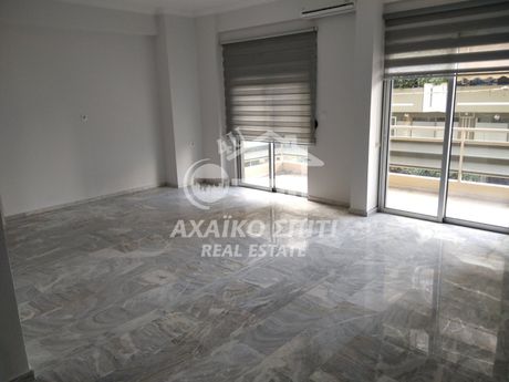 Συγκρότημα διαμερισμάτων 630 τ.μ. για πώληση
