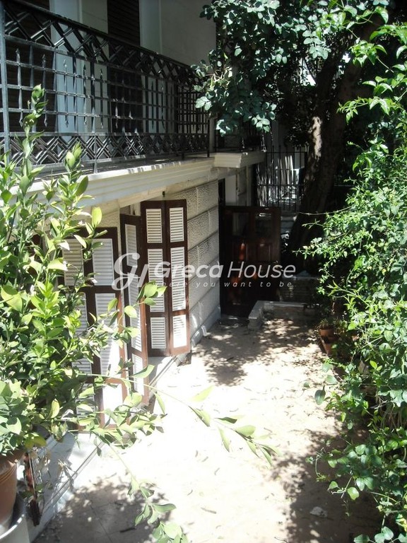 Επιχειρηματικό κτίριο 947 τ.μ. πρός πώληση, Αθήνα - Κέντρο, Κολωνάκι - Λυκαβηττός