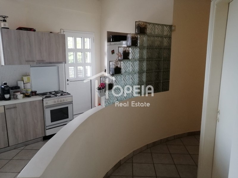 Μονοκατοικία 400 τ.μ. πρός ενοικίαση, Αττική - Υπόλοιπο, Καλύβια Θορικού