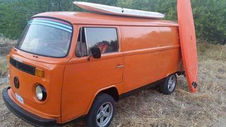 Volkswagen T2 1977-thumb-16