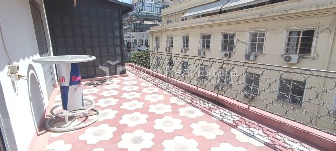 Επιχειρηματικό κτίριο 550 τ.μ. για πώληση, Πειραιάς, Πασαλιμάνι