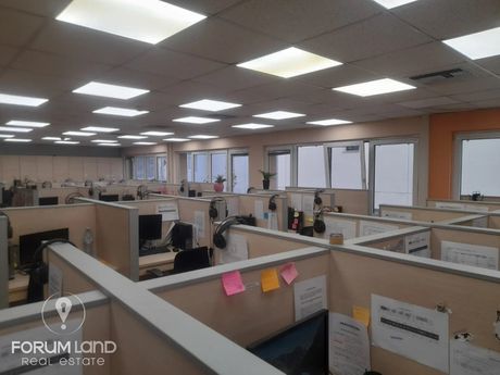 Γραφείο 360τ.μ. για ενοικίαση-Κέντρο