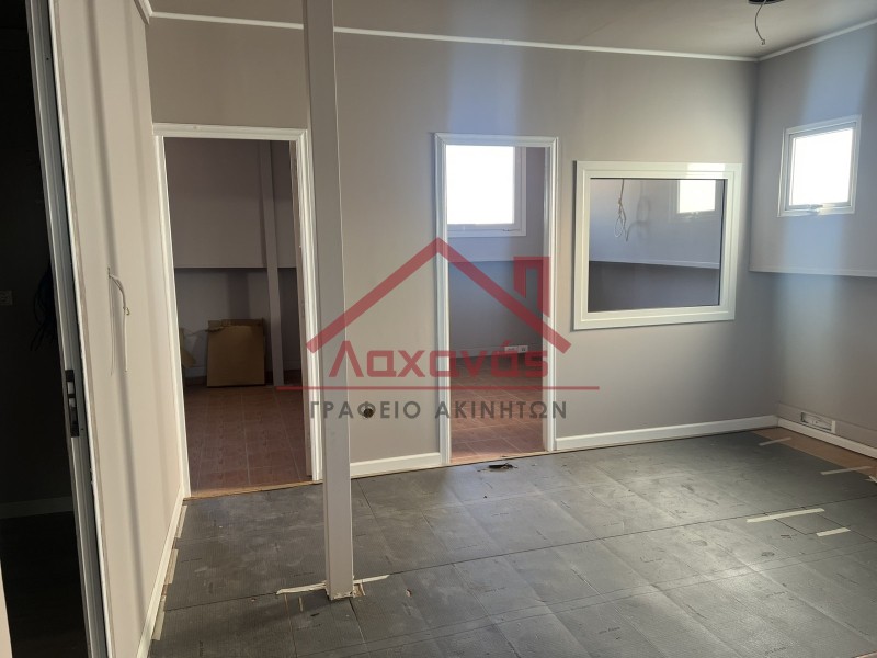 Επιχειρηματικό κτίριο 570 τ.μ. πρός ενοικίαση, Αθήνα - Δυτικά Προάστια, Περιστέρι