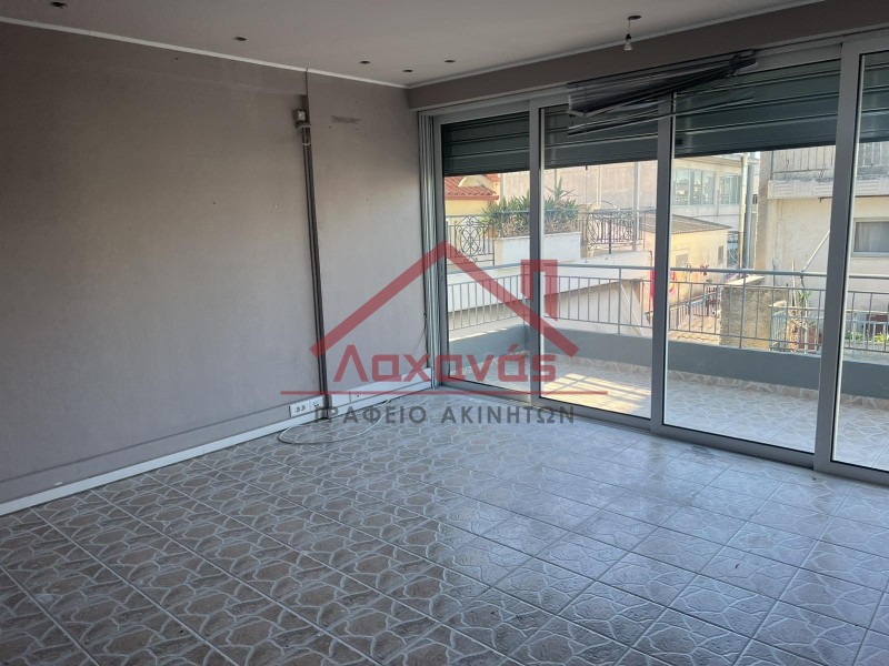 Επιχειρηματικό κτίριο 570 τ.μ. πρός ενοικίαση, Αθήνα - Δυτικά Προάστια, Περιστέρι