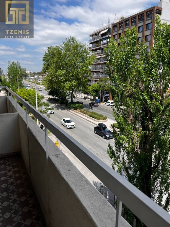 Επιχειρηματικό κτίριο 660 τ.μ. προς ενοικίαση, Βαρδάρης