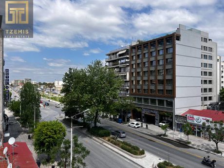 Επιχειρηματικό κτίριο 660τ.μ. για ενοικίαση-Βαρδάρης