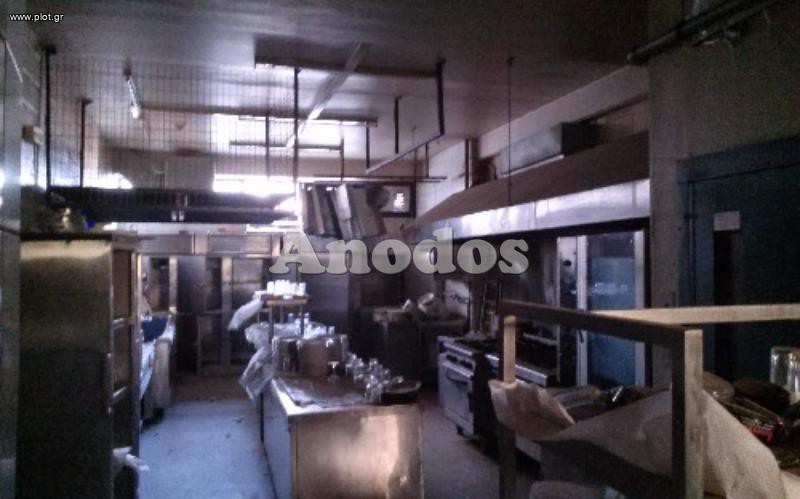Επιχειρηματικό κτίριο 2.860 τ.μ. προς πώληση, Άγιος Ελευθέριος Αθήνας