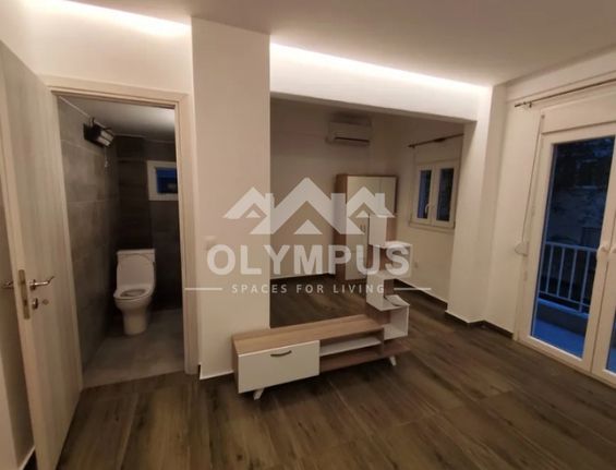 Studio 40 sqm for rent, Thessaloniki - Center, Charilaou