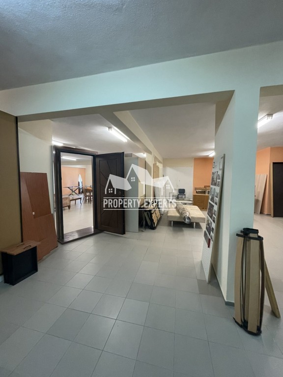 Κατάστημα 500 τ.μ. προς ενοικίαση, Νέα Χιλή