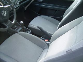 Volkswagen Up 2012-thumb-14