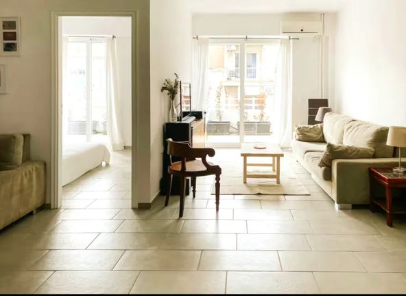 Apartment 75 sqm for rent, Athens - Center, Exarchia - Neapoli