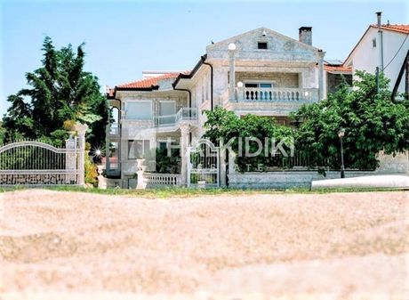 Βίλλα 450τ.μ. για πώληση-Πολύγυρος » Γερακινή