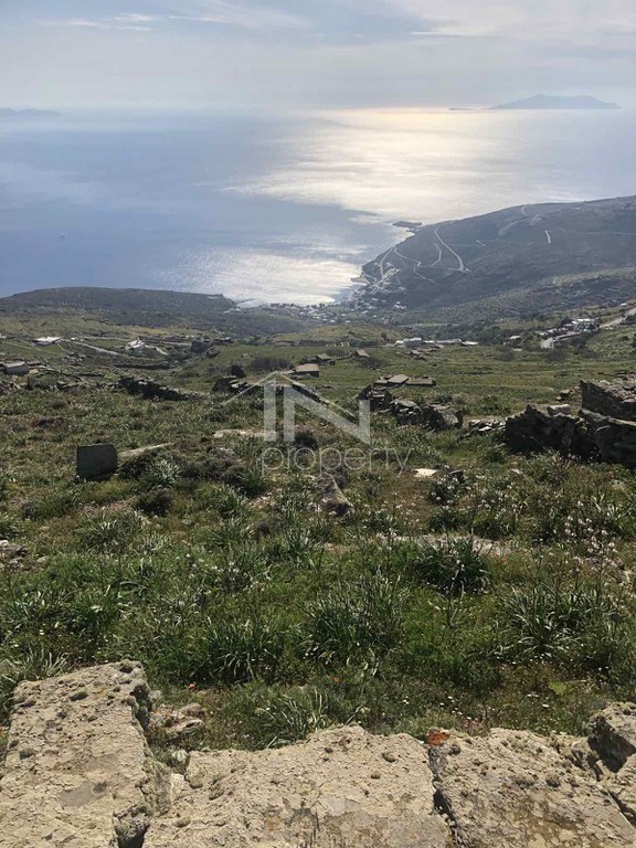 Αγροτεμάχια 11.300 τ.μ. προς πώληση, Τήνος